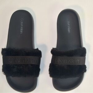 Calvin Klein Anzen Fur Slippers